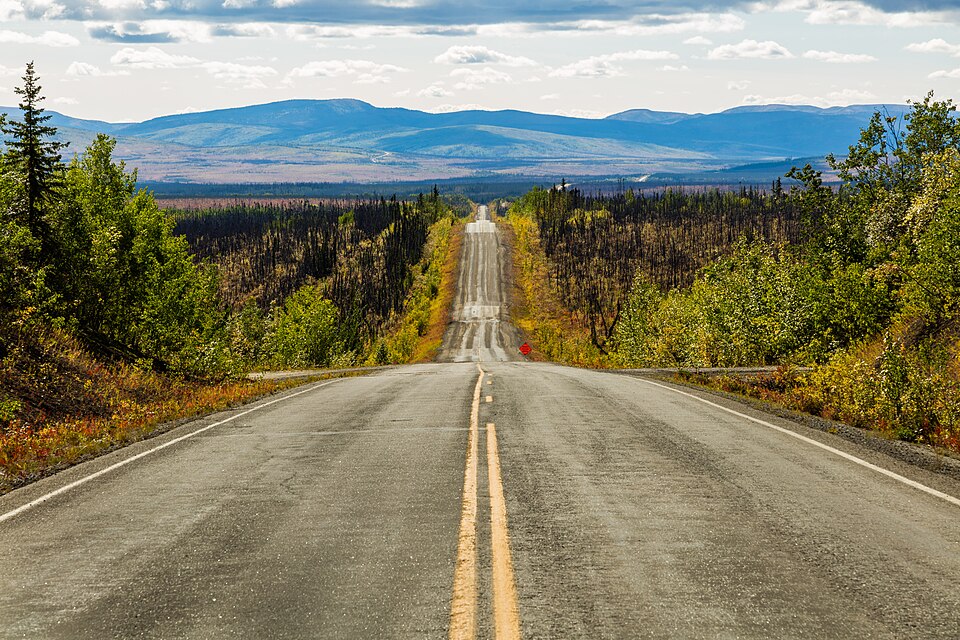 Highway Lane Capacity at a Target v/c Ratio